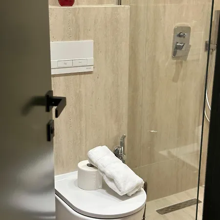 酒店 Sols Center 地拉那
