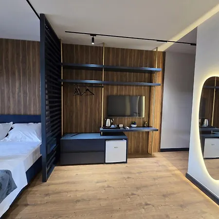 Hotel Sols Center *