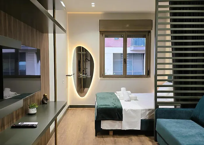 Sols Center فندق *